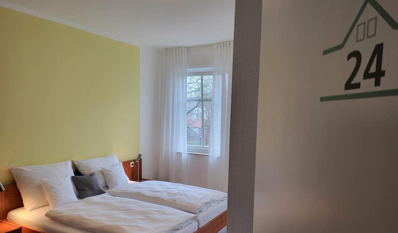Parkhotel Am Schwanenteich Bad Sooden-Allendorf Buitenkant foto